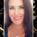Julie Baumgartner - @julieb0320 - Instagram
