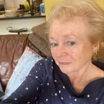 Julie Bickerdike - @juliebickerdikehall - Instagram
