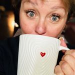 Julie Bickle - @smartkoffeechick - Instagram
