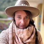 Julie Bisson - @julie_byoga - Instagram