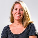 Julie Blakeley - @buyinbigskywithjulie - Instagram