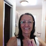 Julie Bohnert - @juliefbohnert - Instagram