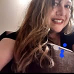 Julie Borrelli - Facebook