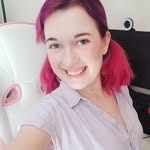 Julie Bug - @xjuliebug - Instagram