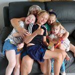 Julie Burt - @joolz63 - Instagram