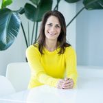 Julie Burton - @juliebburton - Instagram