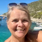Julie Bushell - Facebook