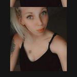 Julie Chartrand - @bbygirl63 - Instagram