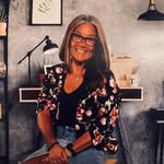 Julie Chartrand - @juliecath2 - Instagram