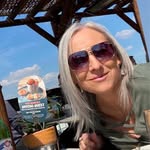 Julie Collins - @julie.collins.x - Instagram