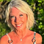 Julie Lynn DeBolt - @juliedebolt - Instagram