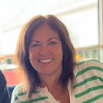 Julie DeSantis - @julie.desantis.9 - Instagram