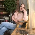 Julie Devore - @devore9357 - Instagram