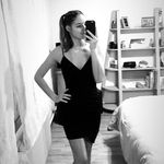 Julie Dewynter - @juliedewynter - Instagram