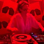 @julie_fleischer_dj - Instagram