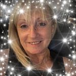 Julie Gamble - @gambljulie - Instagram