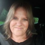 julie gooch - @b8jjjg - Instagram