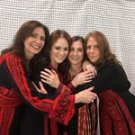 Julie Farhud Groth - @julie.groth - Instagram