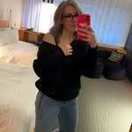 Julie - @julie_hendricks_ - Instagram