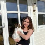Julie Husa - Facebook
