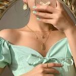 Julie Ibrahim - @julieibrahim10 - Instagram