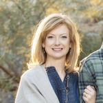 Julie Igo - @prwithmoxie1 - Instagram