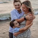 Julie Jacobson Gugino - @juliewray8 - Instagram