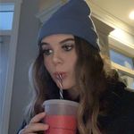 Main: @julie.jantzi - @julie.jantziii - Instagram