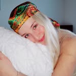 Julie Klinger - @julie.klinger.37 - Instagram