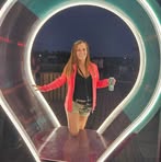 Julie Lagrange - Facebook