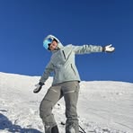 Julia Lander - Facebook