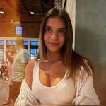 Julie - @jul.ielanderos - Instagram