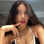 Julíe Bagotchay - Lassíter - @julieurbaddie - Instagram