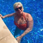 Julie Lees - @julie.lees.75 - Instagram