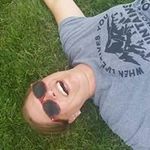 Julie LeVan - @levanjulie - Instagram