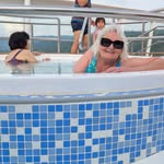 Julia Luxton - @luxtonjulia - Instagram