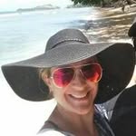Julie Marriott - @chookoverseas - Instagram
