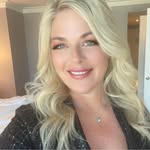 Julie Marvel - @juliemarvels - Instagram