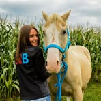 Julie Mathieu - Facebook