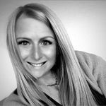 Julie Mattern - @juliemattern - Instagram