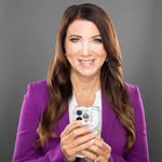 Julie Matthews - @juliematthewstroubleshooter - Instagram