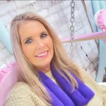 Julie Matthews - @juliematthews4 - Instagram