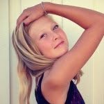 Juliemaylen - @fanpagetomyfriends02 - Instagram