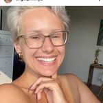 Julie Moore - @julie__moore34 - Instagram