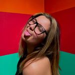 Julie Mount - @juliem0516 - Instagram