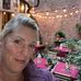 Julie Neubert - Facebook