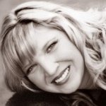 Julie Nylund Van Zant - @jemersom7 - Instagram
