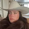 Julia Overby - @julia.overby - TikTok