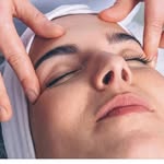Julie Pero - @estheticsbyjulie - Instagram