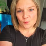 Julie Perrin - @juliep.24 - Instagram